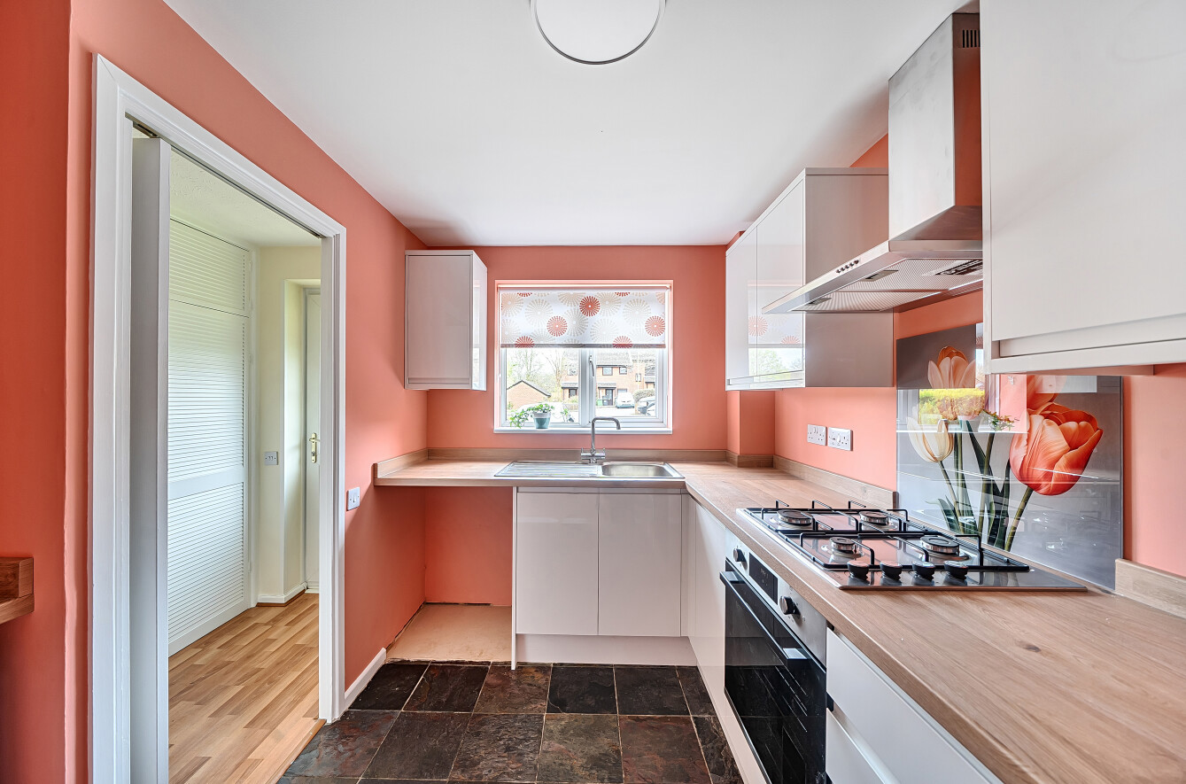 Falcon View, Winchester, Hampshire, SO22 - Charters