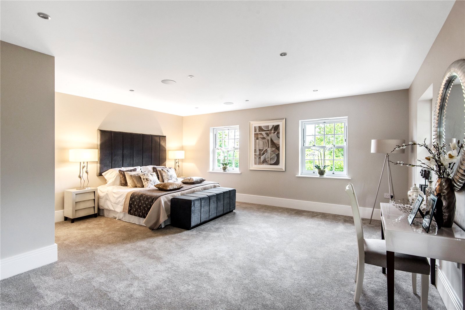 Chilbolton Avenue, Winchester, Hampshire, SO22 - Charters