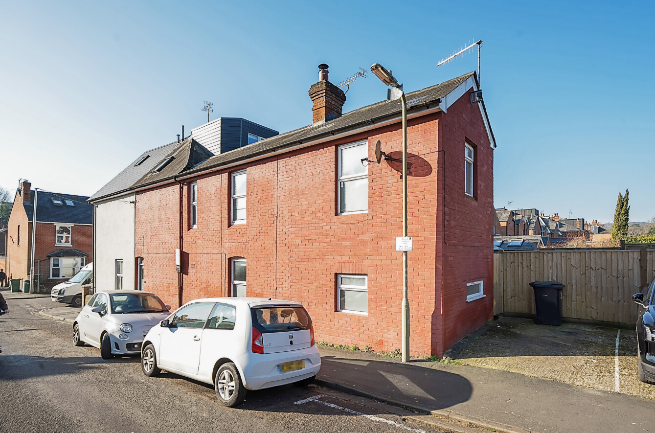 Cranworth Road, Winchester, Hampshire, SO22 - Charters