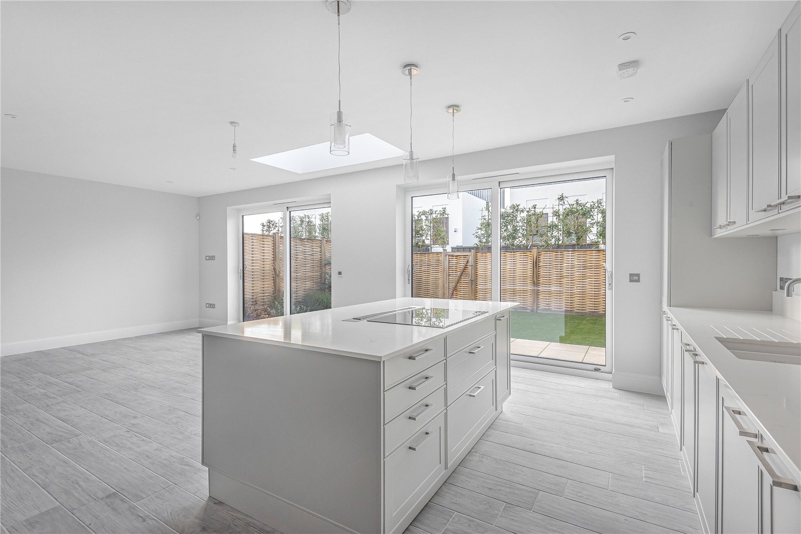 Chilbolton Avenue, Winchester, Hampshire, SO22 - Charters