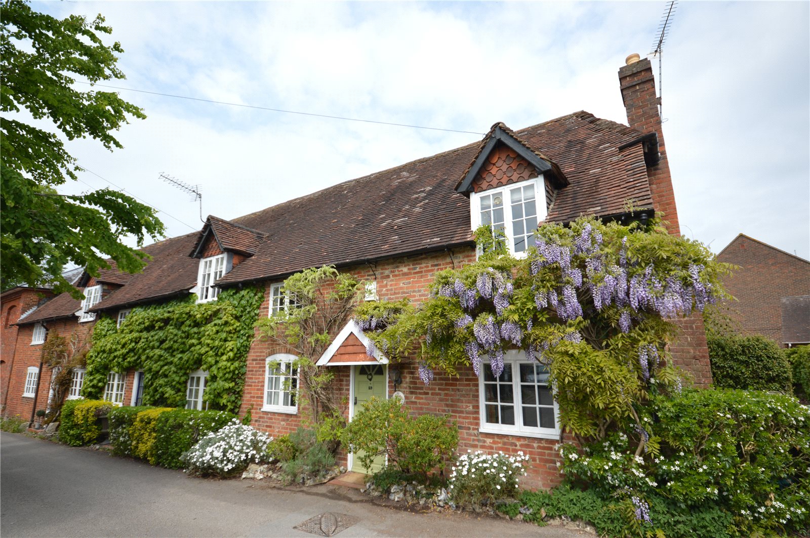 Collins Lane, Hursley, Winchester, Hampshire, SO21