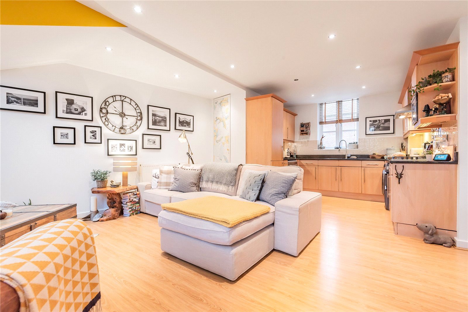 Sussex Street, Winchester, SO23 Sussex Street, Winchester, SO23 - Charters