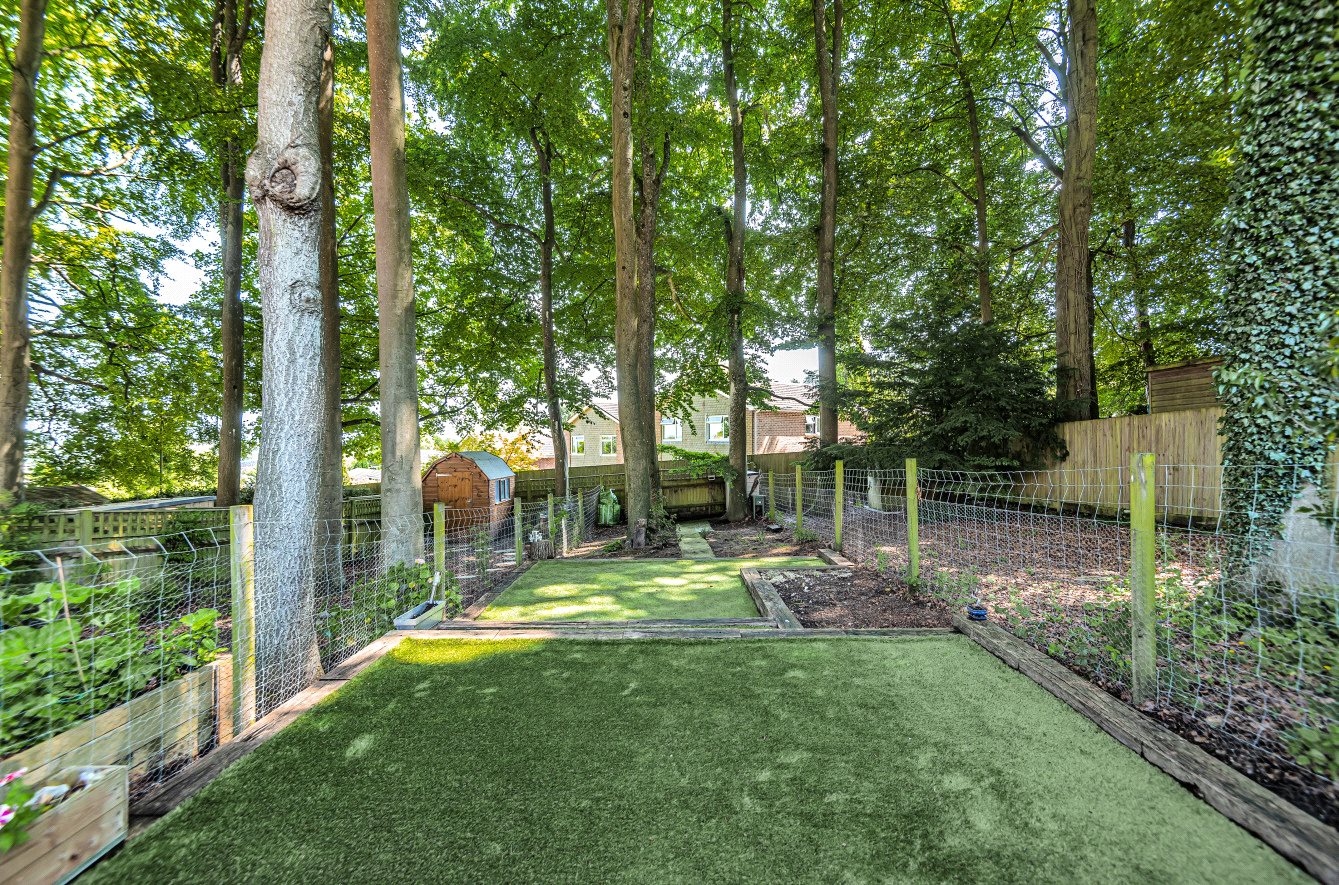 Chilbolton Avenue, Winchester, Hampshire, SO22 - Charters