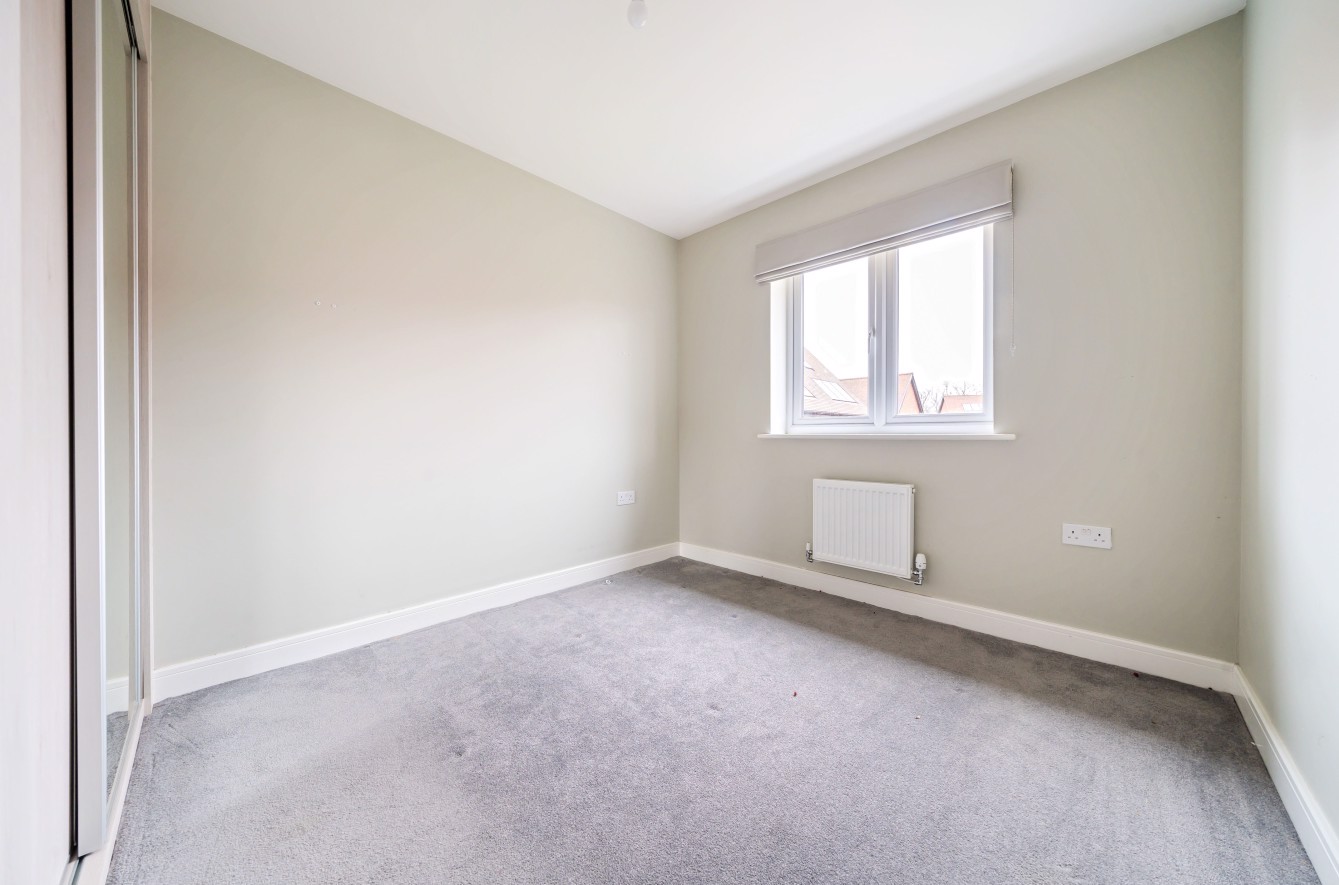 Badgers Bolt, Colden Common, Winchester, Hampshire, SO21 - Charters