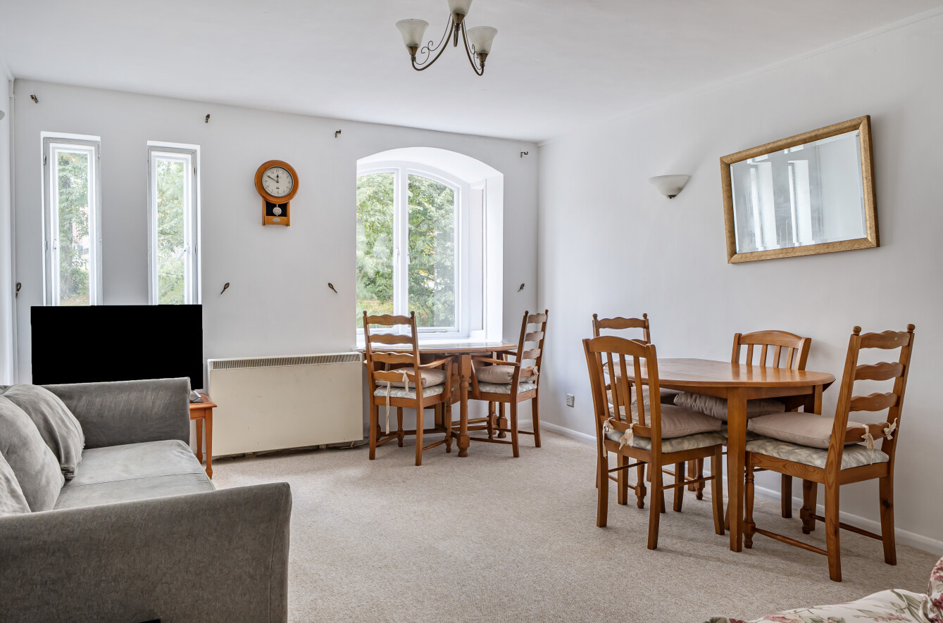 Wharf Hill, Winchester, SO23 - Charters