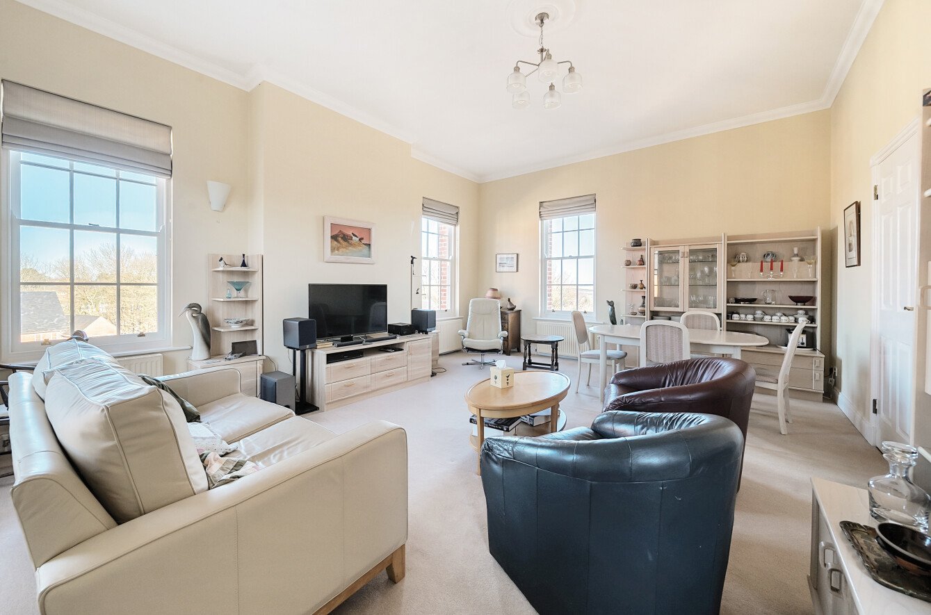Alison Way, Winchester, Hampshire, SO22 - Charters