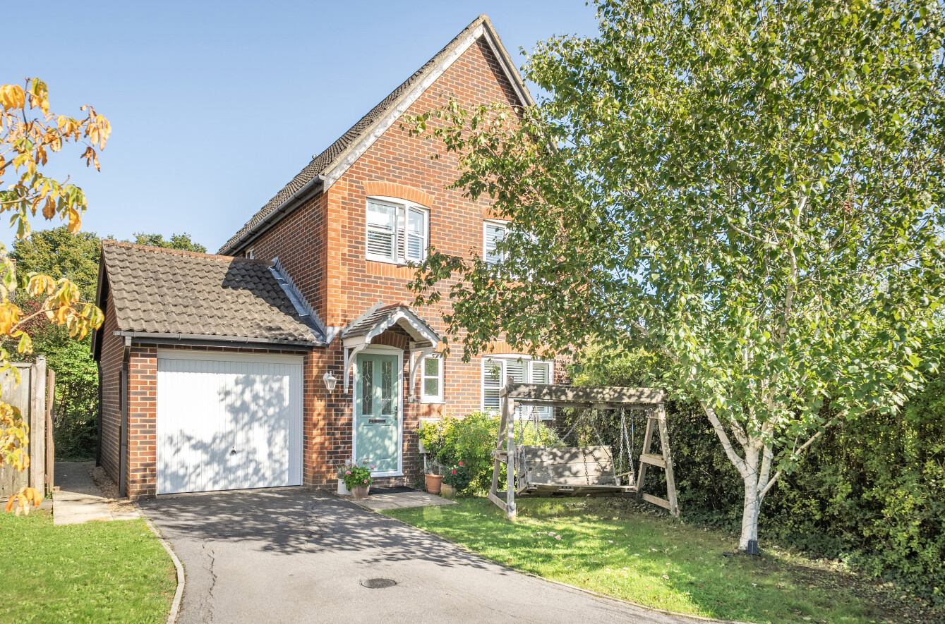 Hazel Close, Colden Common, Winchester, Hampshire, SO21