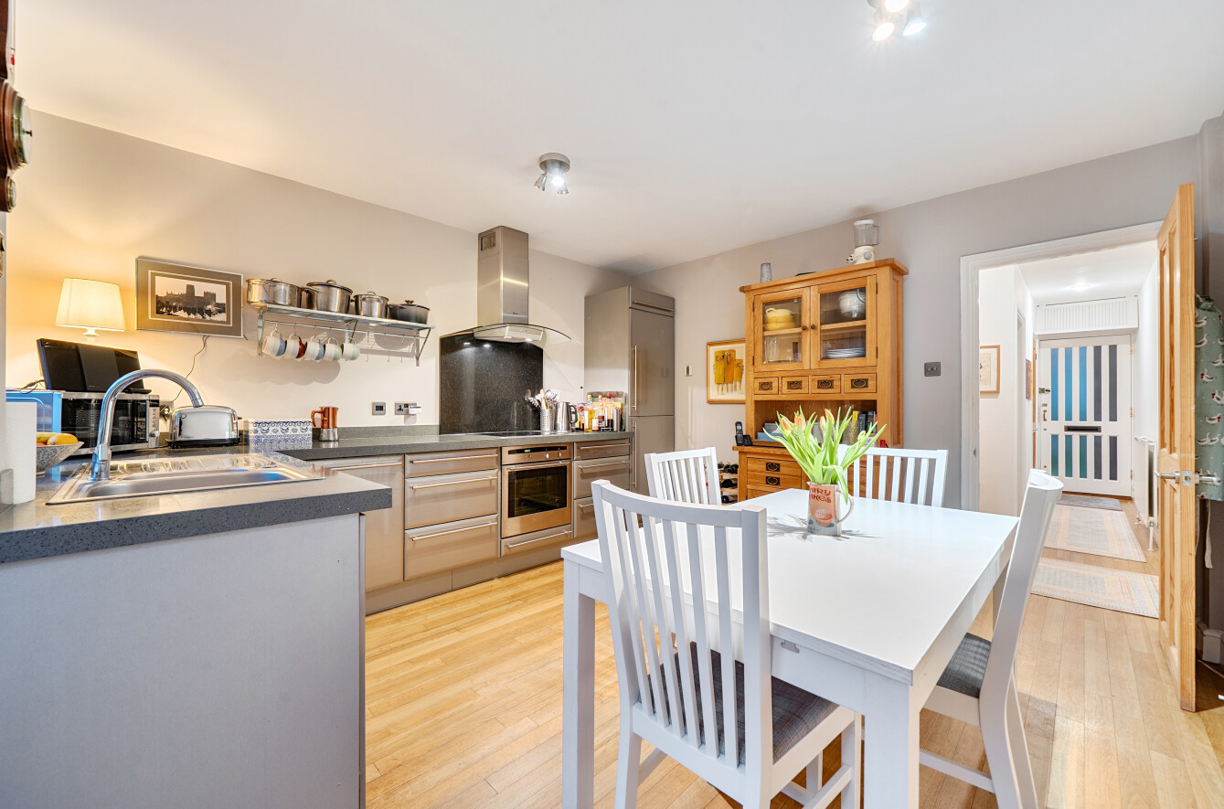 Hyde Church Path, Winchester, Hampshire, SO23