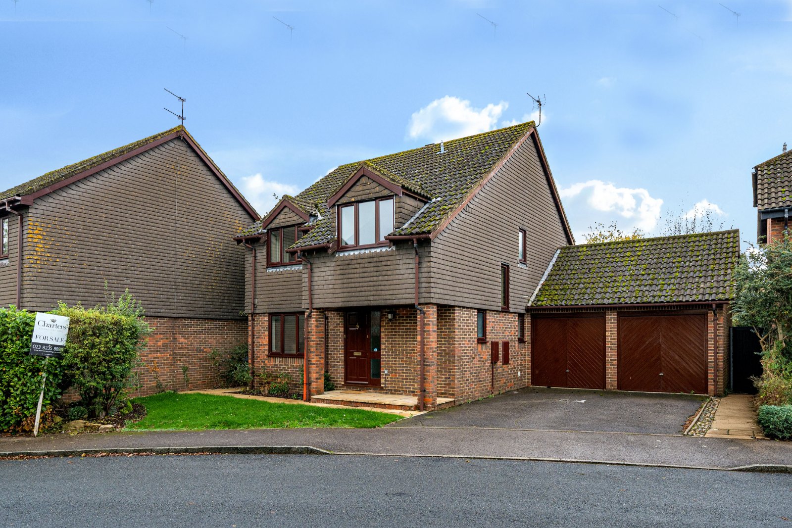 Meadowcroft Close, Otterbourne, Winchester, Hampshire, SO21