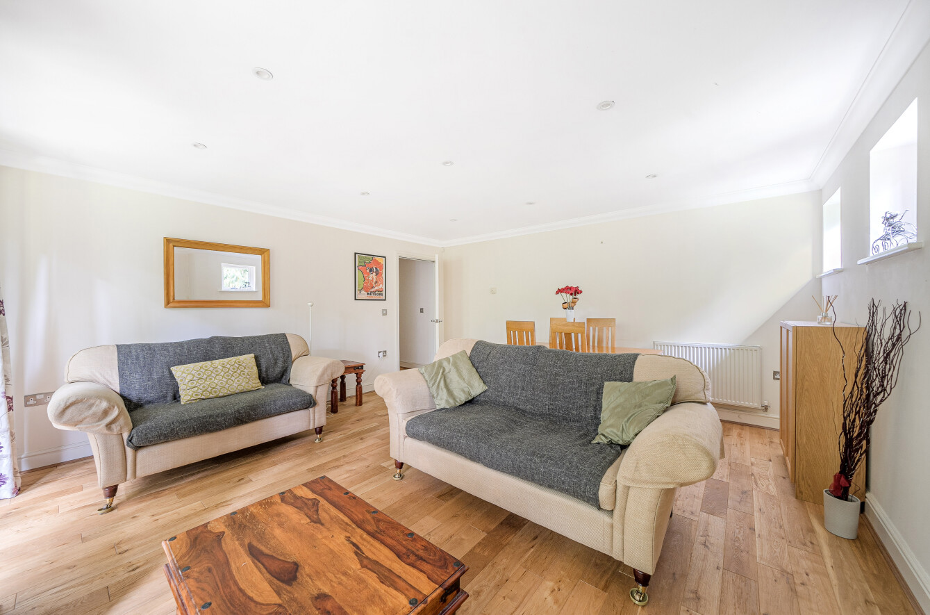 St. Cross Road, Winchester, Hampshire, SO23