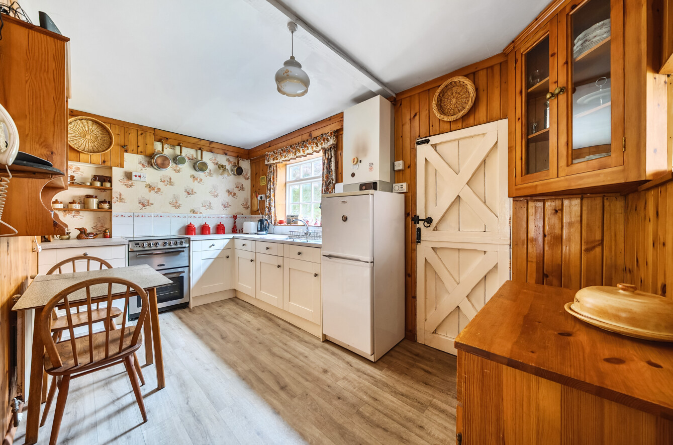 High Street, Twyford, Winchester, SO21