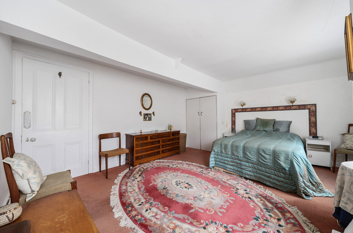 High Street, Twyford, Winchester, SO21