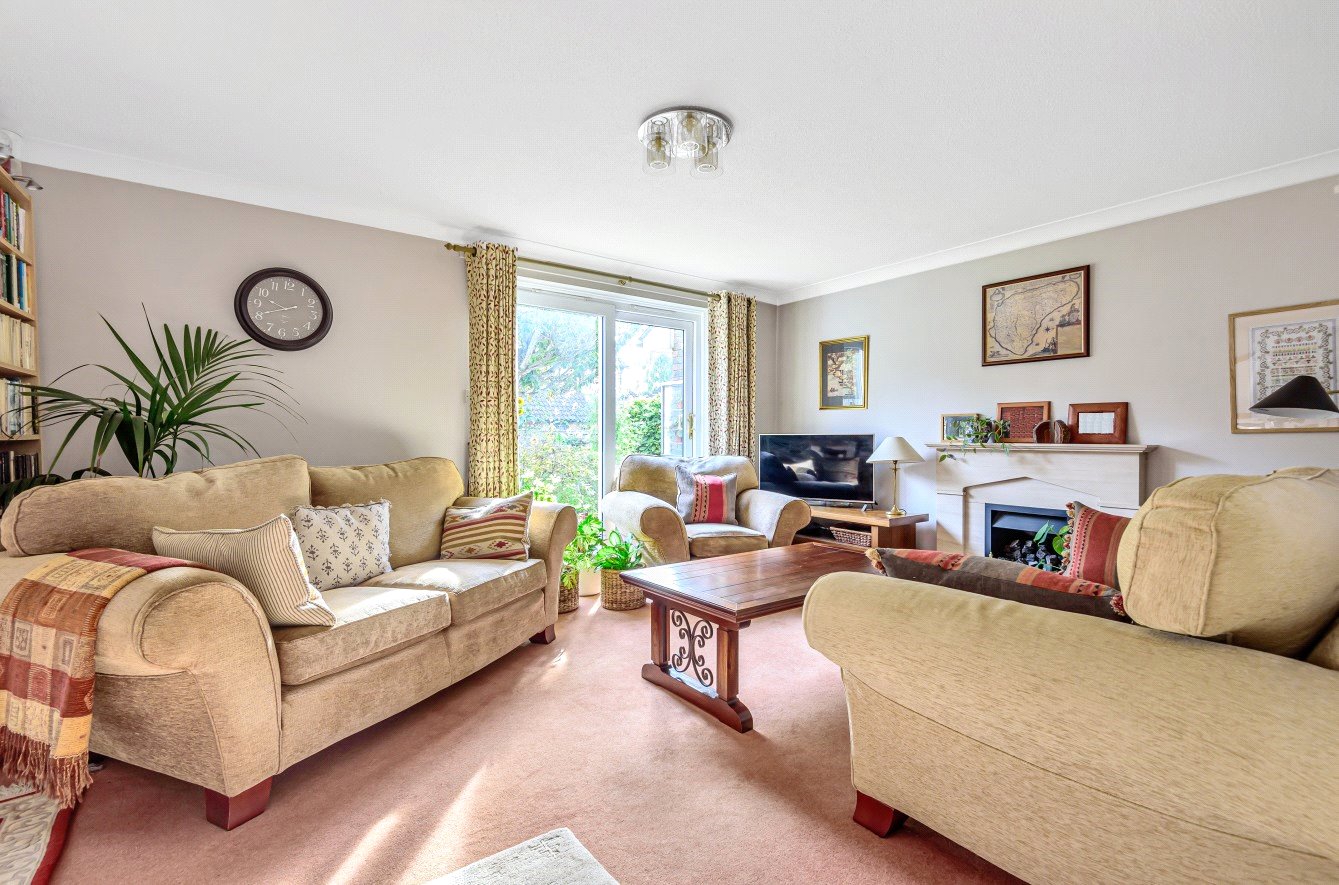 Long Barrow Close, South Wonston, Winchester, Hampshire, SO21