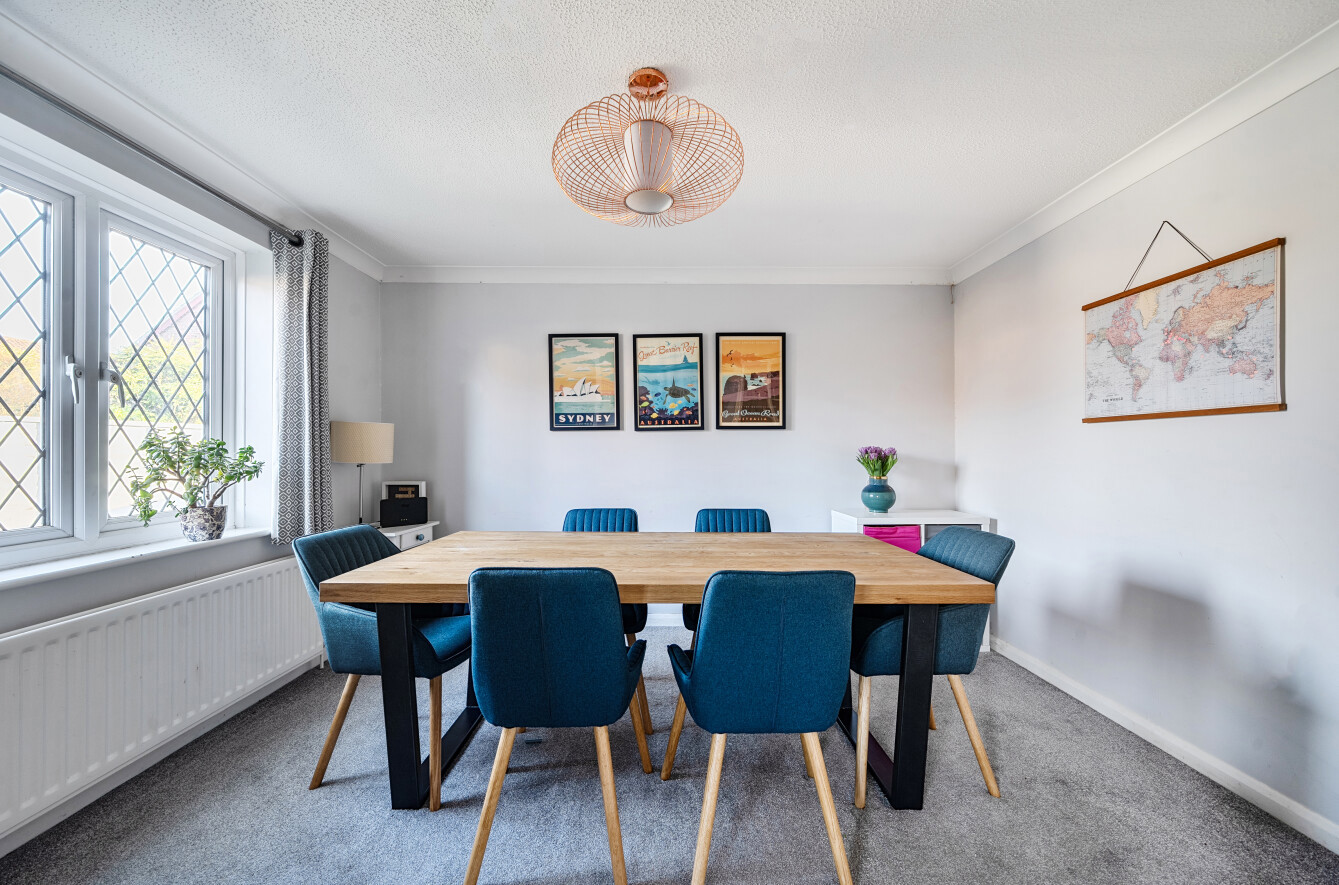 Long Barrow Close, South Wonston, Winchester, Hampshire, SO21