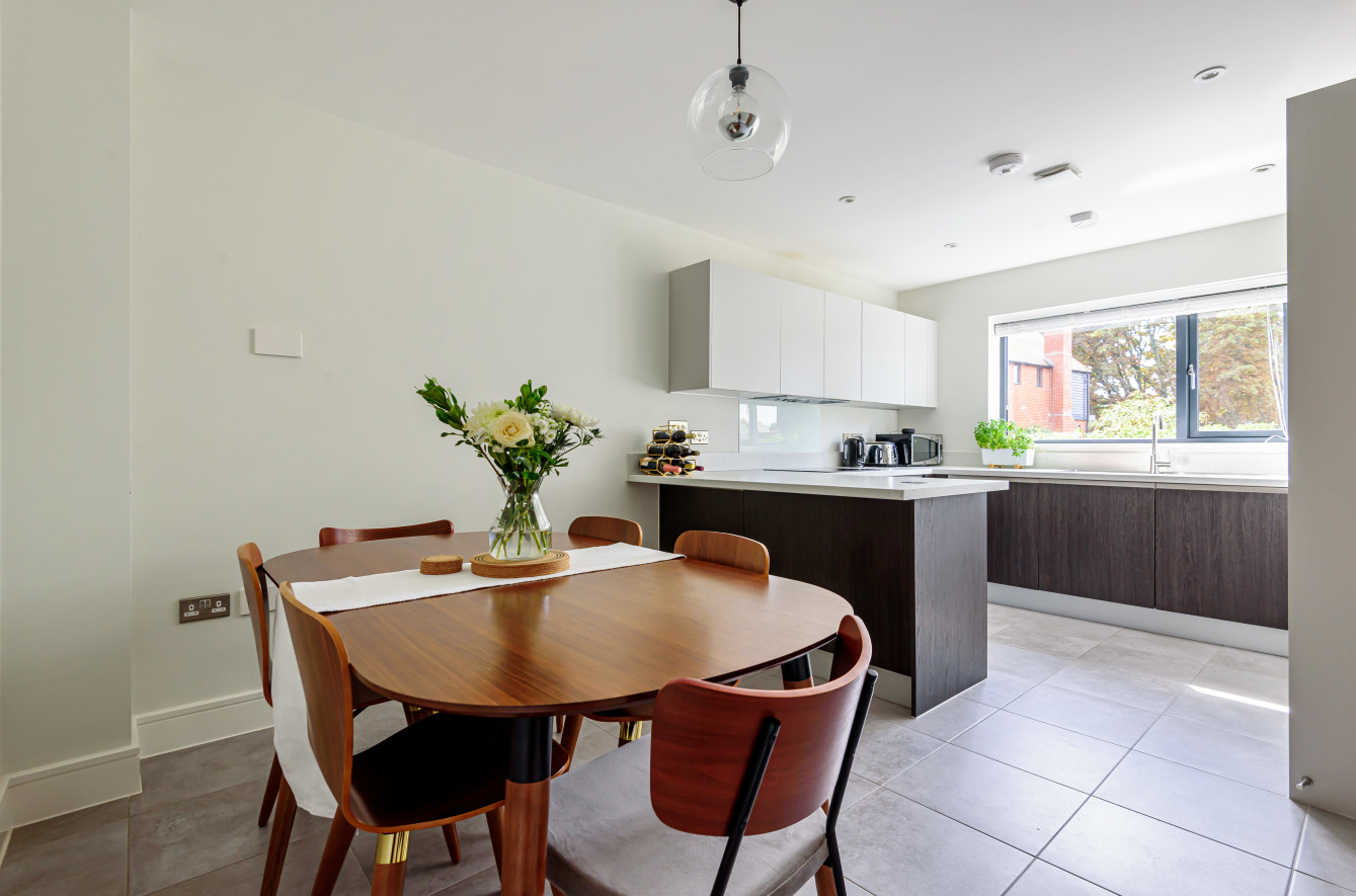 Station Drive, Sutton Scotney, Winchester, Hampshire, SO21