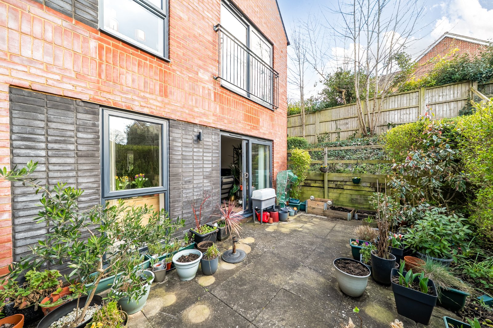 Fairlinch Close, Winchester, Hampshire, SO22