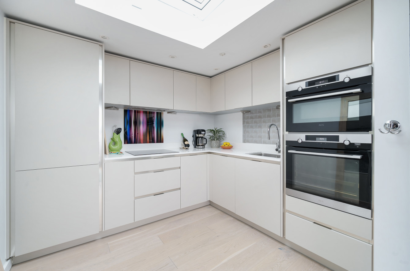 Old Station Approach, Winchester, Hampshire, SO23