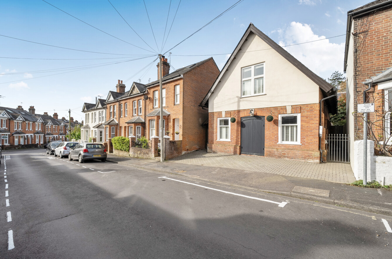 Brassey Road, Winchester, Hampshire, SO22
