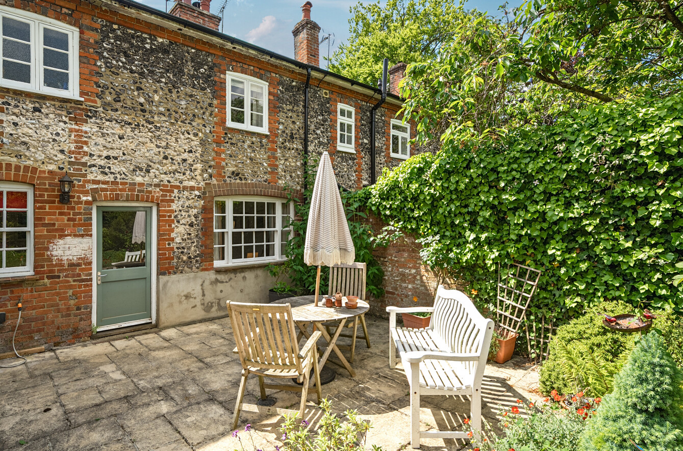 Colebrook Street, Winchester, Hampshire, SO23