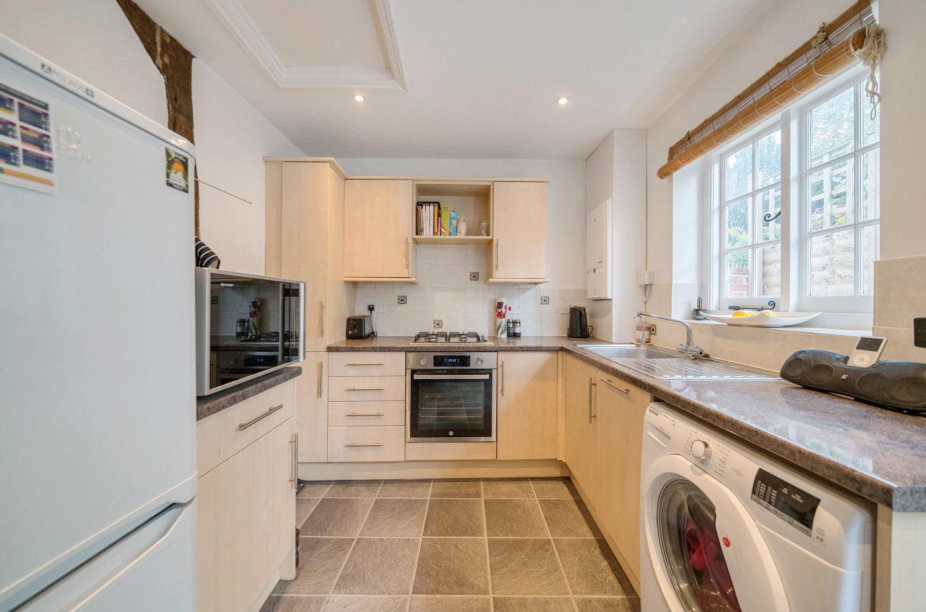 Queen Street, Twyford, Winchester, Hampshire, SO21 - Charters