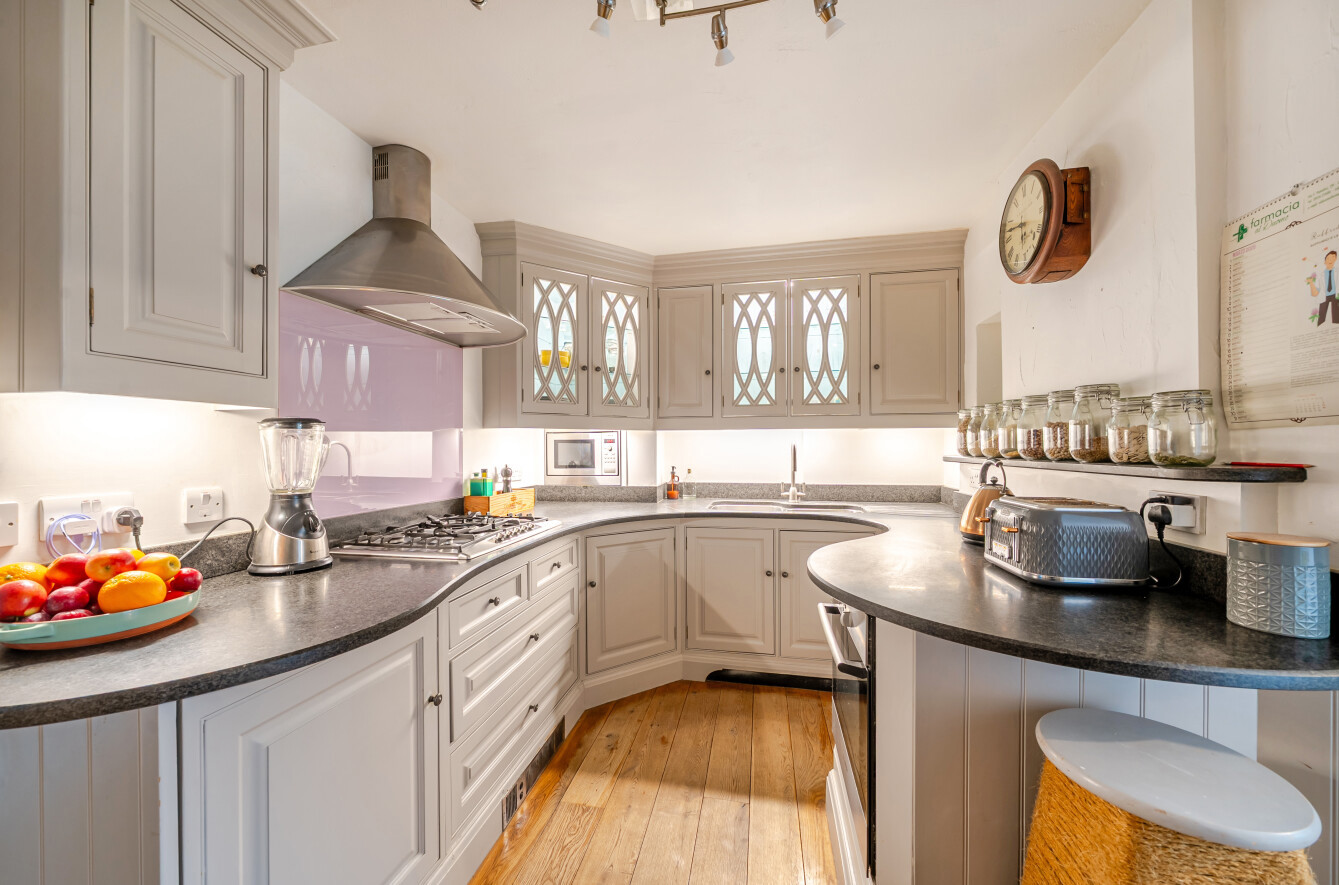 Old Rectory Lane, Twyford, Winchester, Hampshire, SO21 - Charters