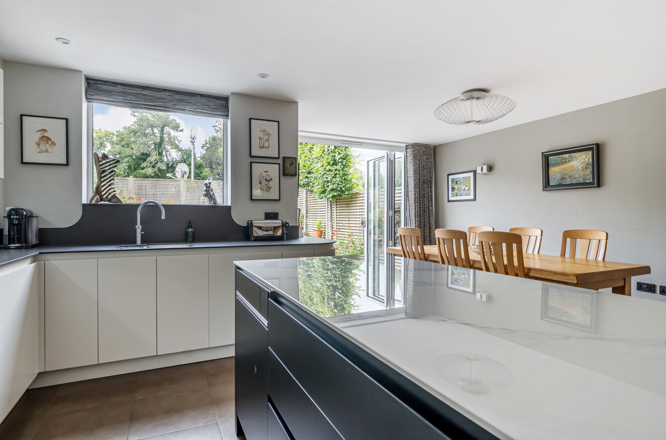 Fraser Gardens, Winchester, Hampshire, SO22