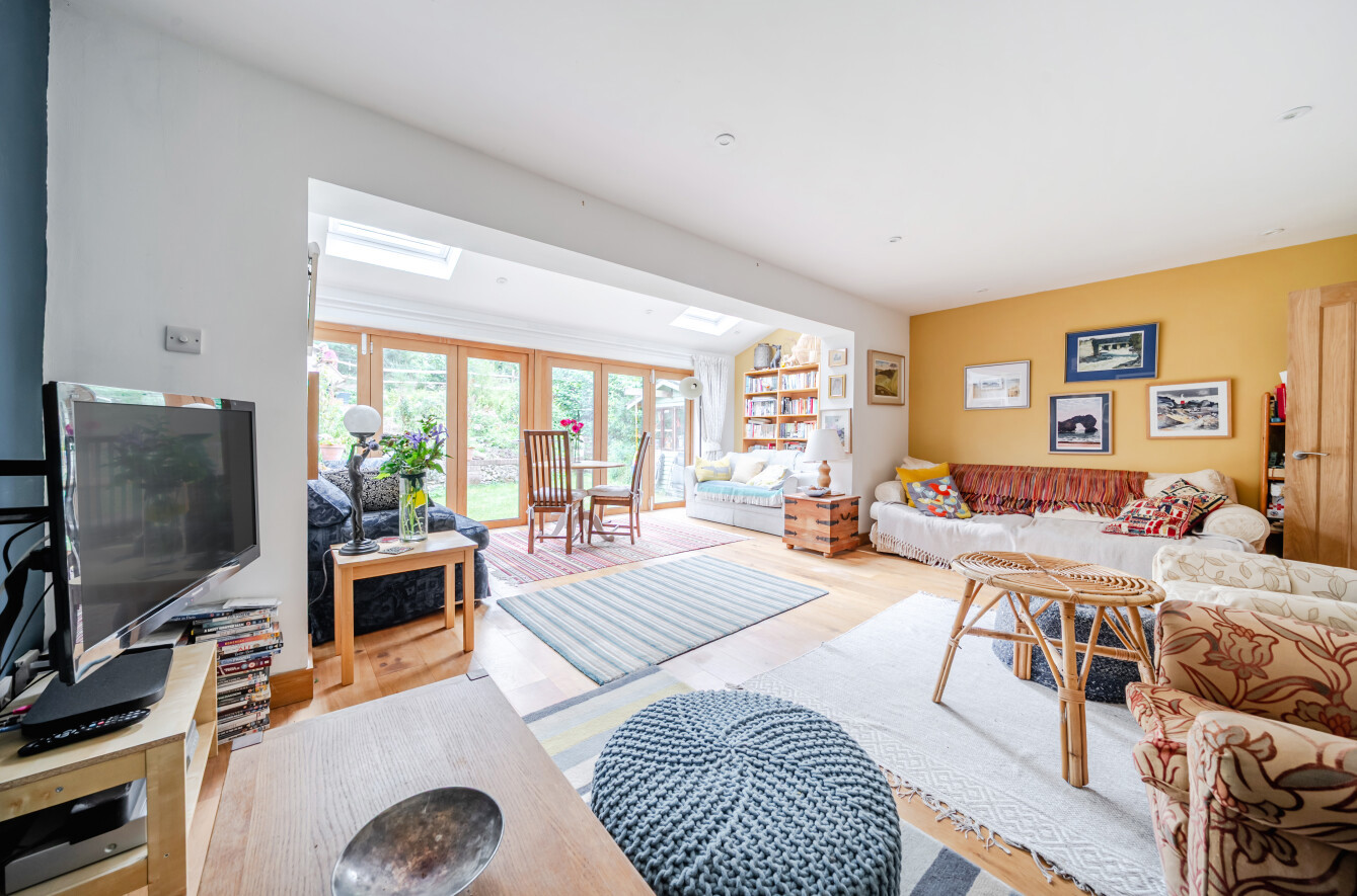 Honeysuckle Close, Winchester, Hampshire, SO22