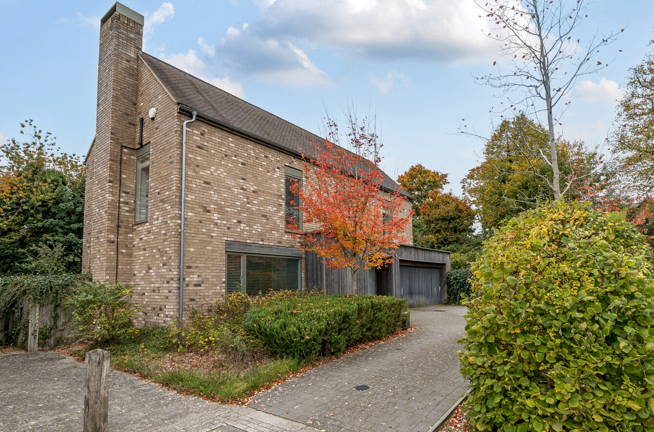 Eversley Gardens, Kings Worthy, Winchester, Hampshire, SO23
