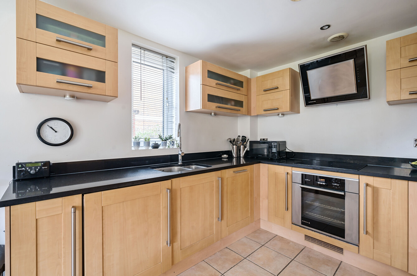 Fraser Gardens, Winchester, Hampshire, SO22