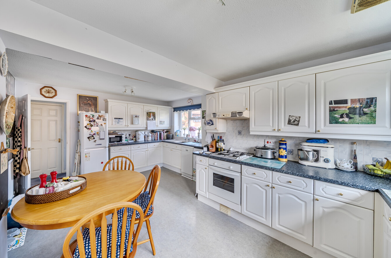 Waverley Drive, South Wonston, Winchester, Hampshire, SO21