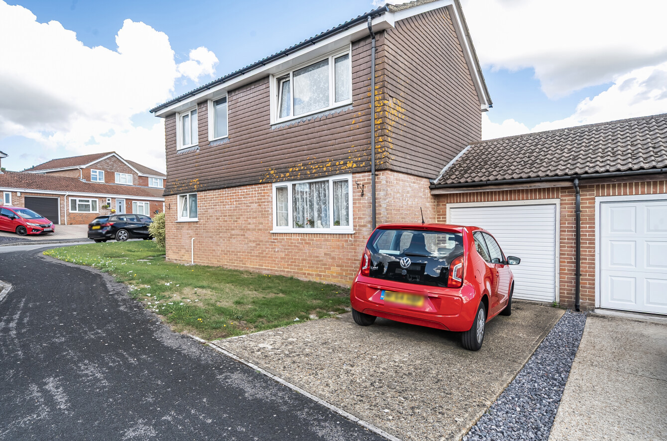 Waverley Drive, South Wonston, Winchester, Hampshire, SO21
