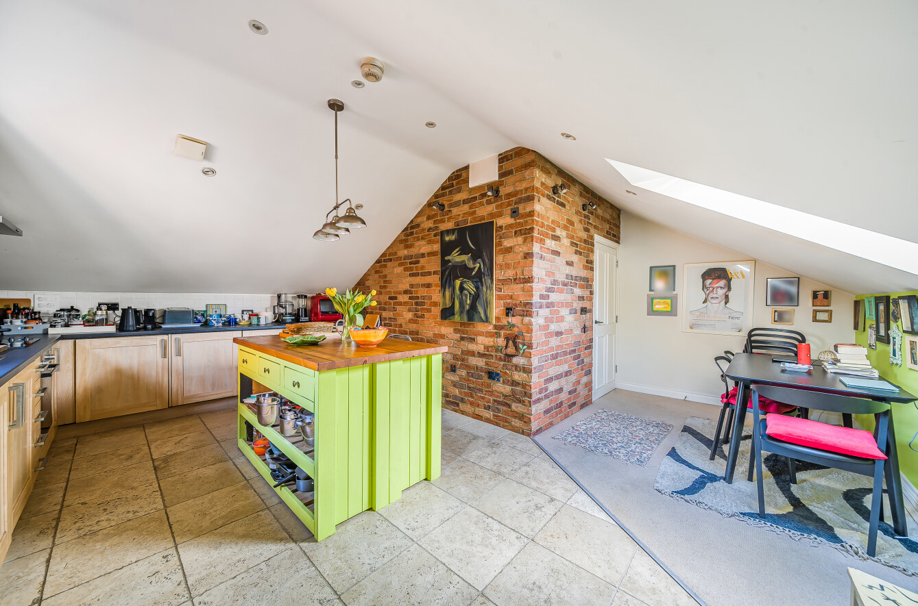 Sussex Street, Winchester, Hampshire, SO23