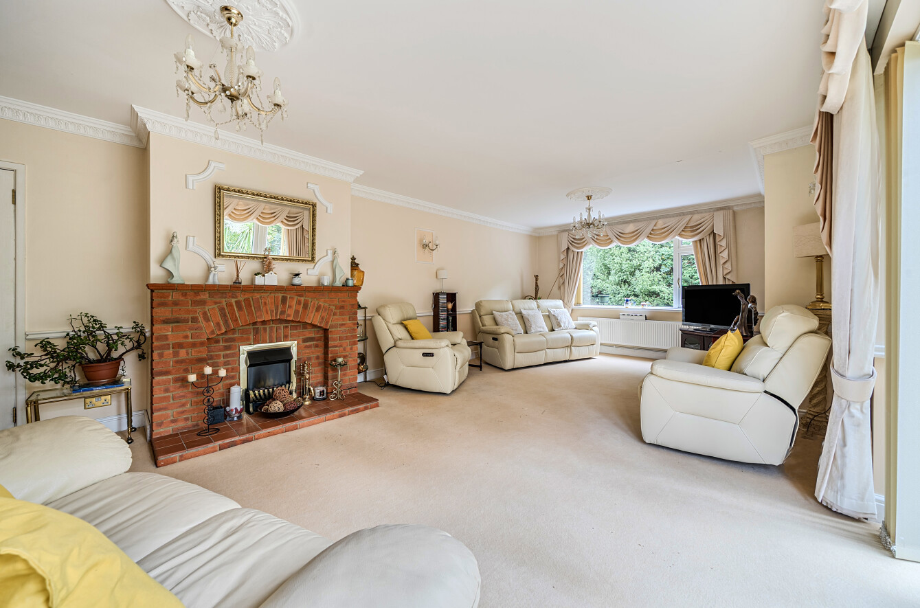 Shepherds Lane, Compton, Winchester, Hampshire, SO21