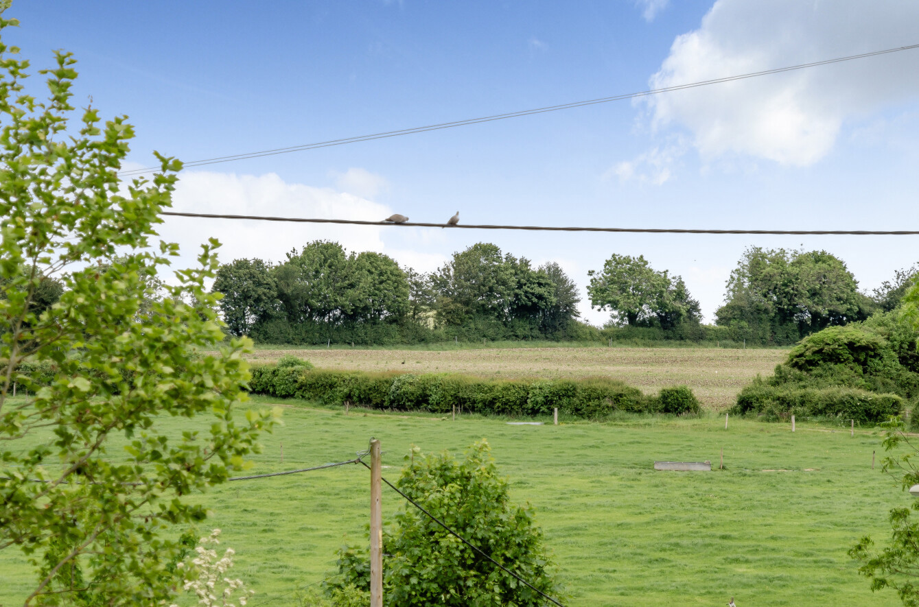 Edinburgh Road, Kings Worthy, Winchester, Hampshire, SO23 - Charters