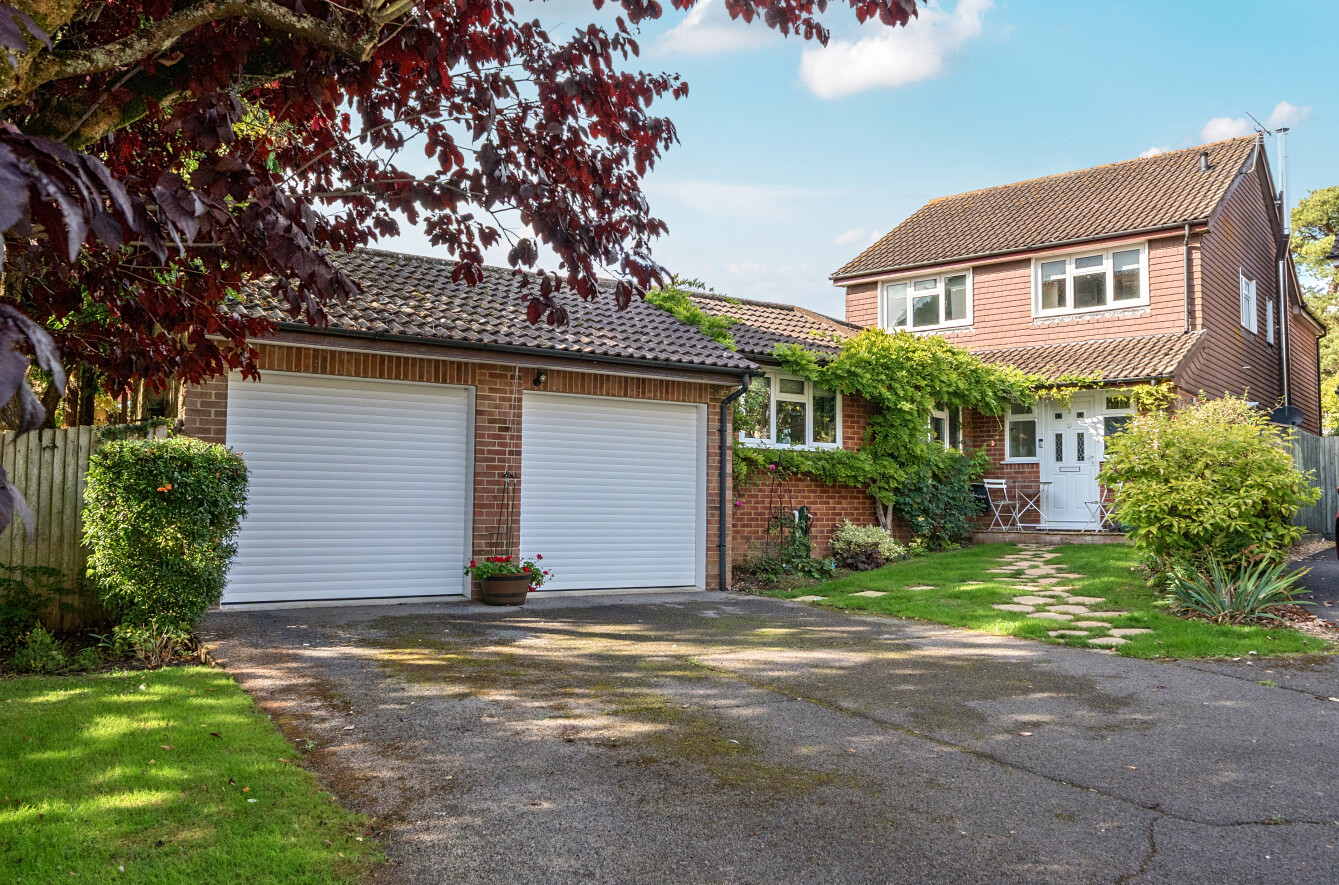 Pine Close, South Wonston, Winchester, Hampshire, SO21