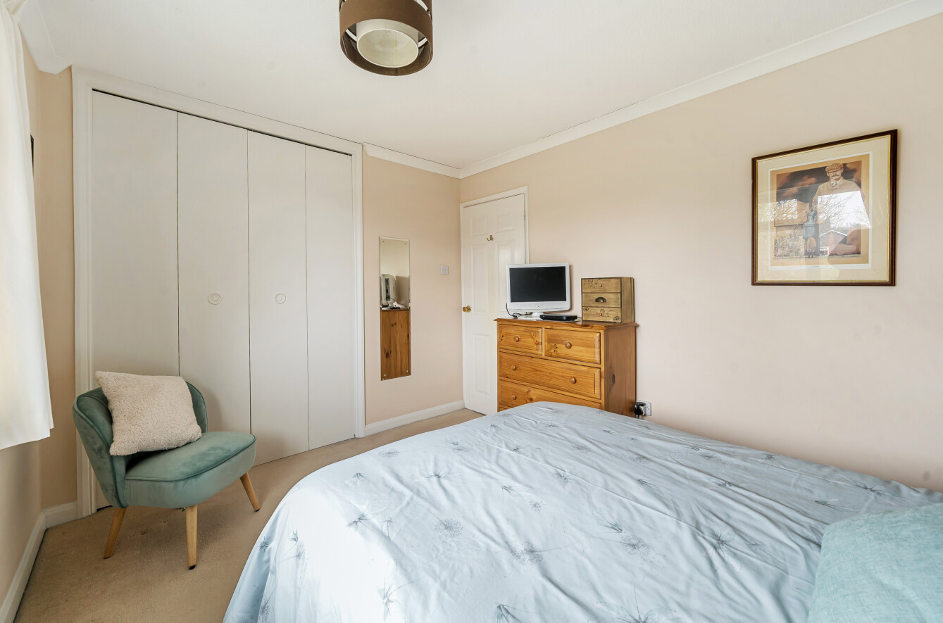 Walnut Tree Close, South Wonston, Winchester, Hampshire, SO21