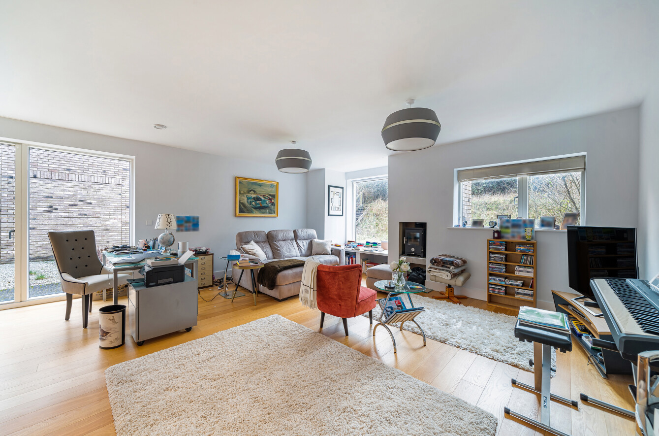 Eversley Gardens, Kings Worthy, Winchester, Hampshire, SO23