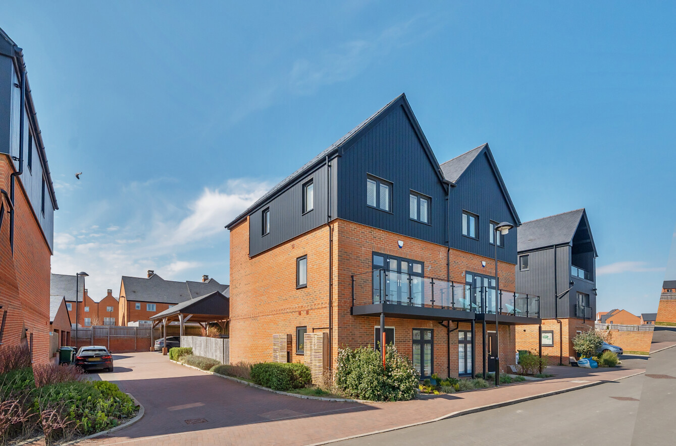 Granadiers Road, Winchester, Hampshire, SO22