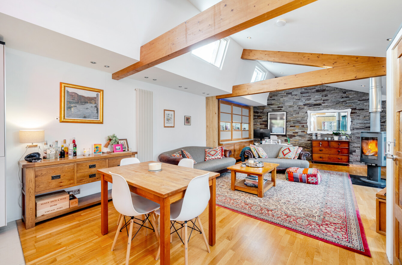 North Drive, Littleton, Winchester, Hampshire, SO22