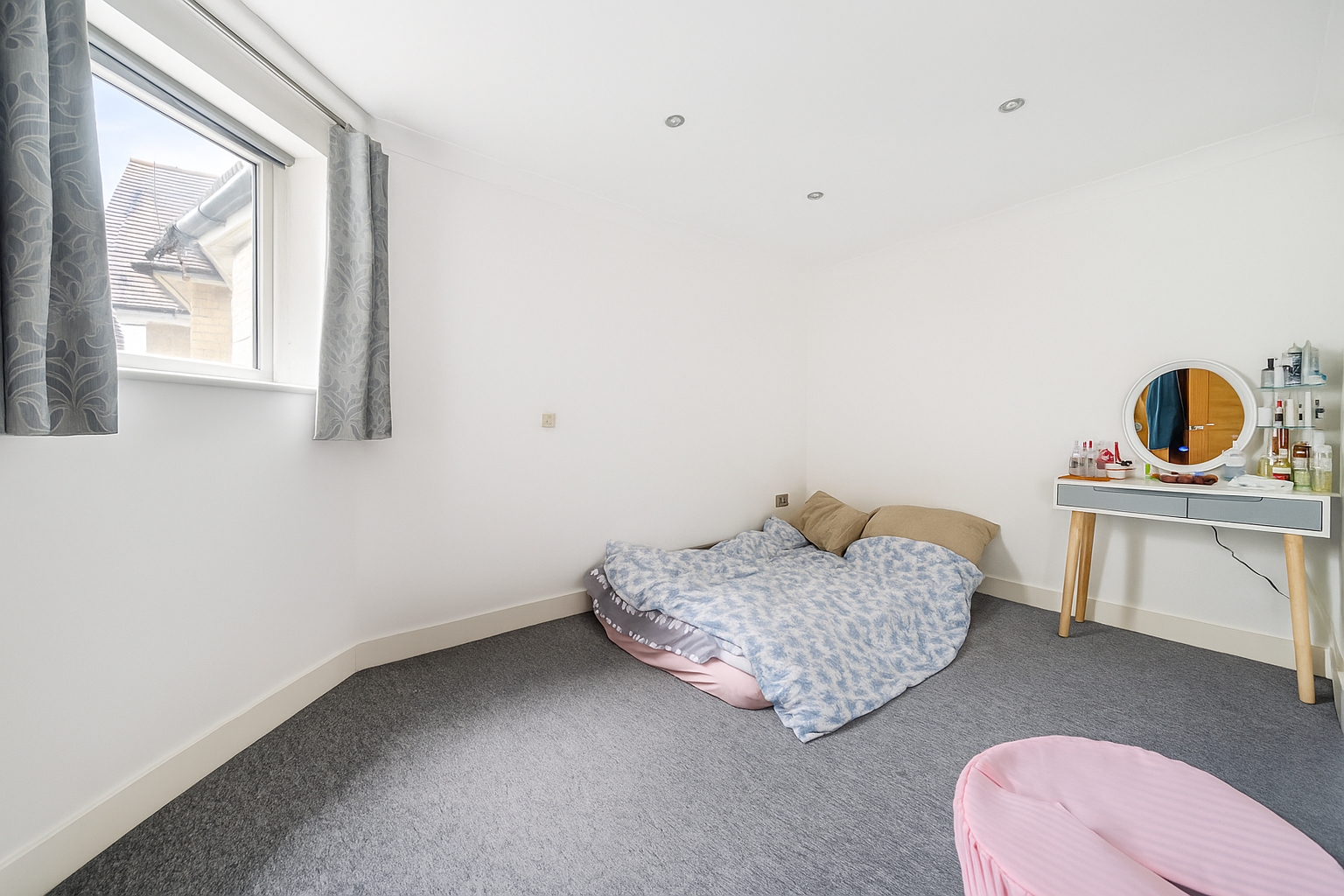 Carfax House, Sussex Street, Winchester, Hampshire, SO23 - Charters
