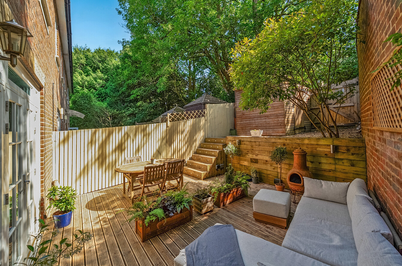 Malmesbury Gardens, Winchester, Hampshire, SO22