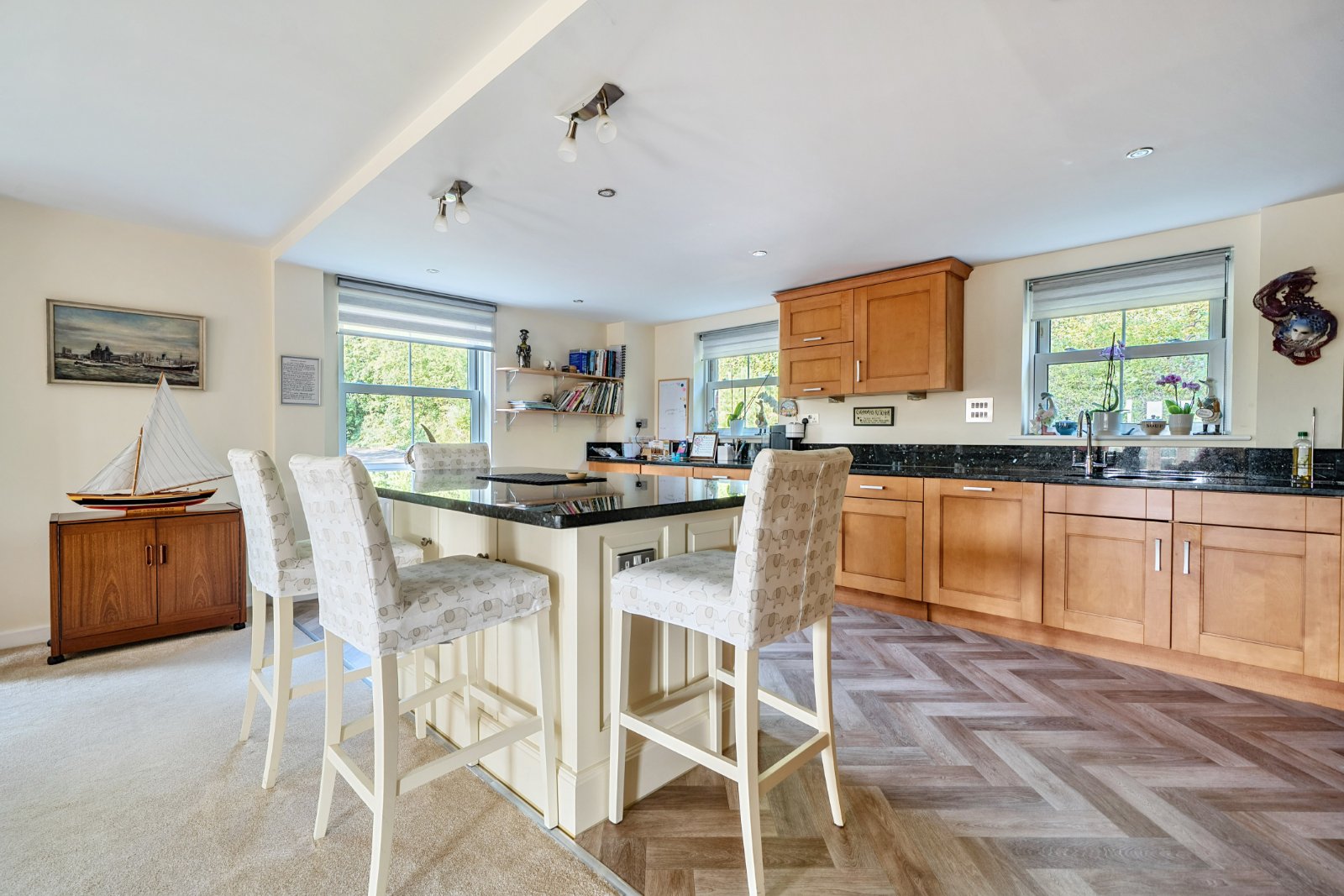 Shawford Road, Shawford, Winchester, Hampshire, SO21 - Charters