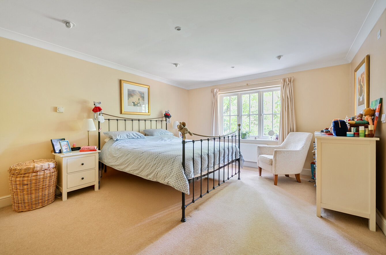 Highways Road, Compton, Winchester, Hampshire, SO21 - Charters
