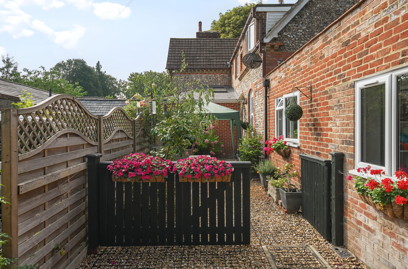 Andover Road, Winchester, Hampshire, SO22