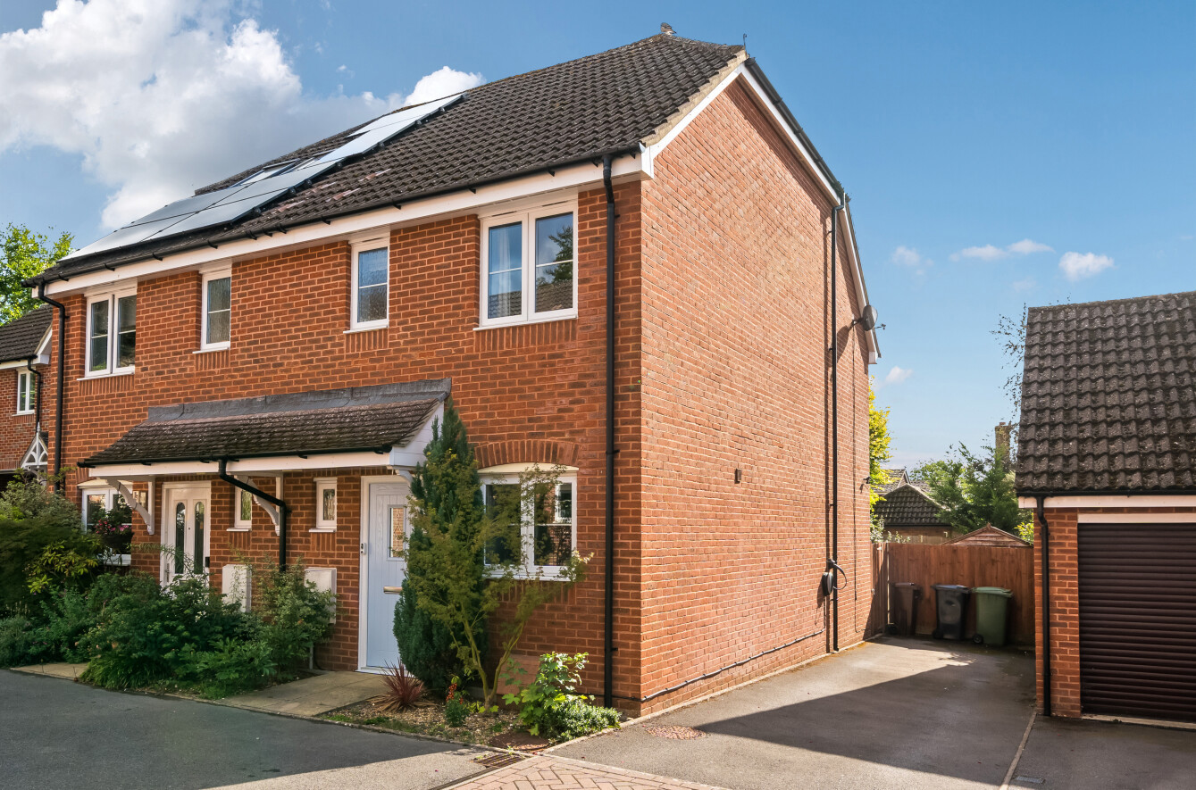 Downlands Way, South Wonston, Winchester, Hampshire, SO21