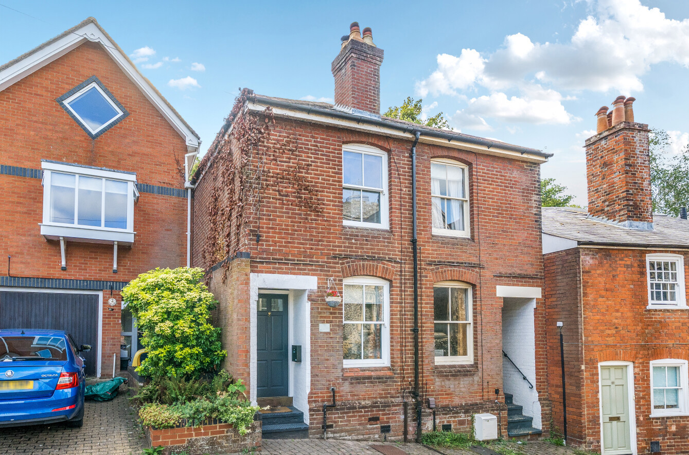 St. Johns Street, Winchester, Hampshire, SO23