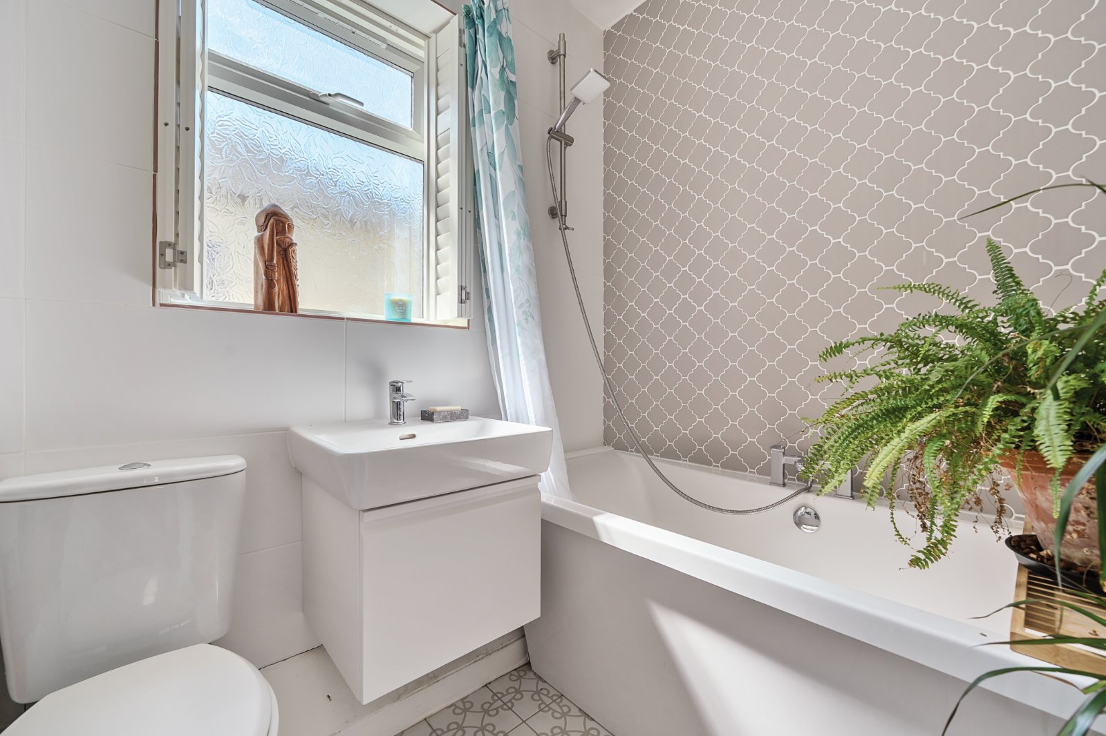 St Leonards Road, Winchester, Hampshire, SO23