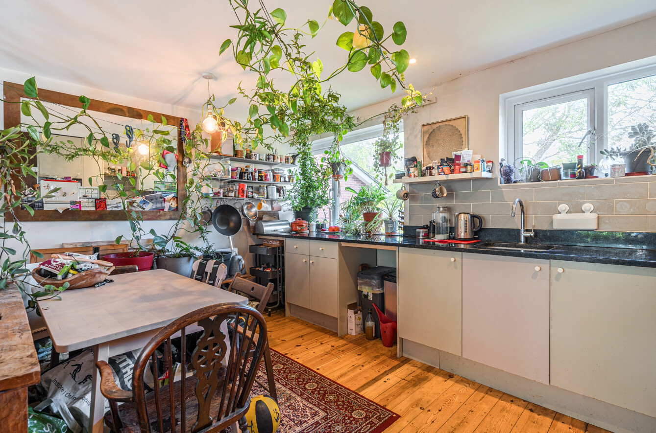 Langton Close, Winchester, Hampshire, SO22