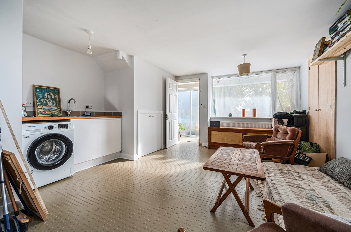 Langton Close, Winchester, Hampshire, SO22