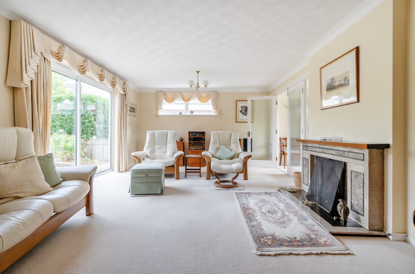 Downs Road, South Wonston, Winchester, Hampshire, SO21 - Charters